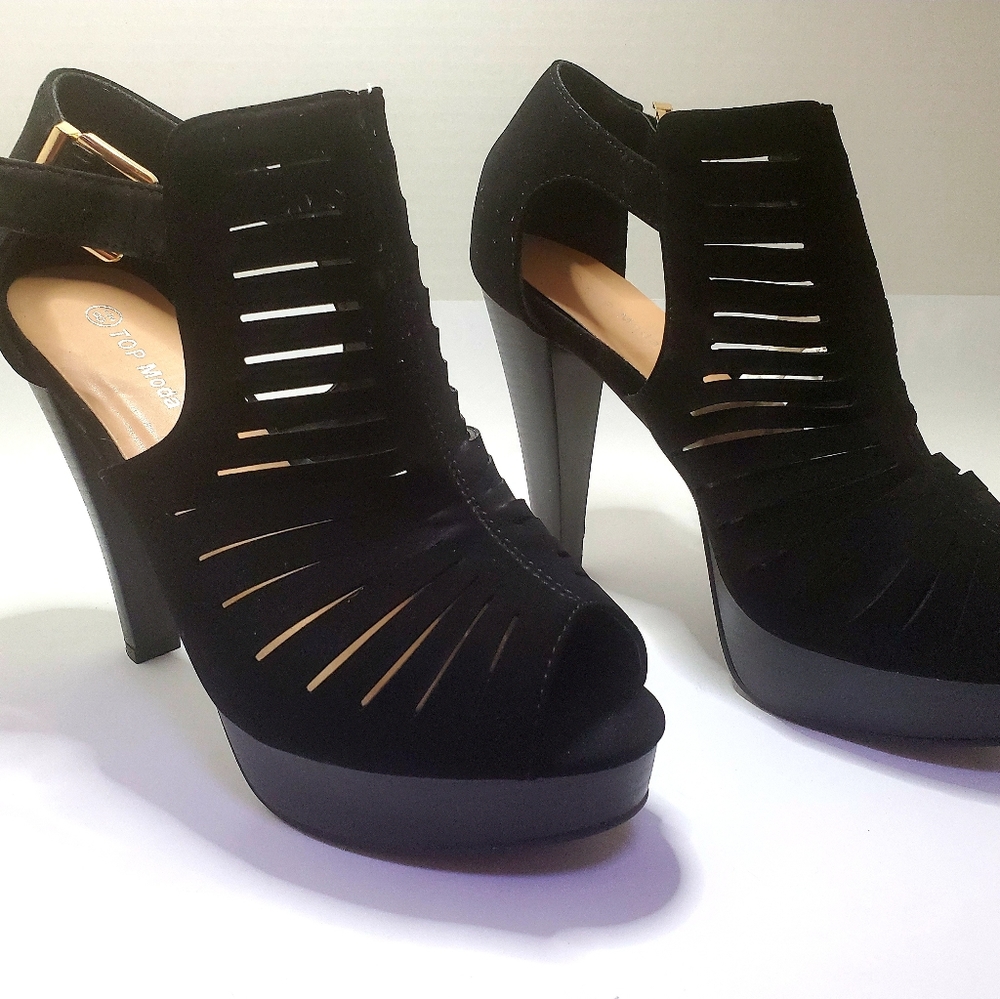 Top Moda Black open toed heels